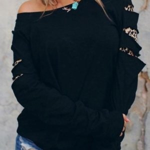 Leopard One Shoulder Sweatshirt without Necklace